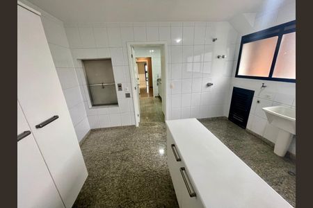 Apartamento à venda com 385m², 4 quartos e 6 vagas