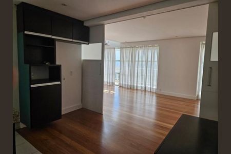 Apartamento à venda com 300m², 4 quartos e 4 vagas