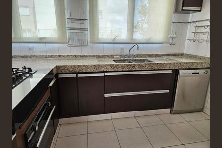 Apartamento à venda com 300m², 4 quartos e 4 vagas