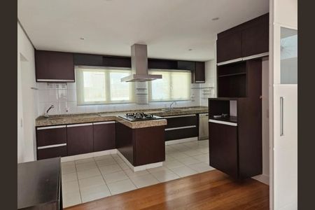Apartamento à venda com 300m², 4 quartos e 4 vagas