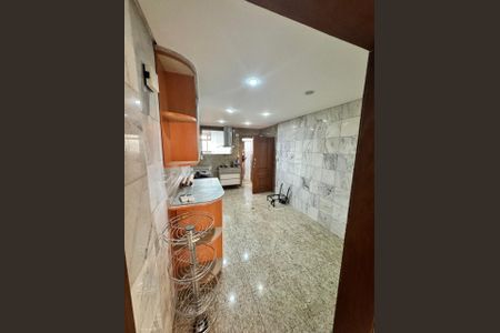 Apartamento para alugar com 3 quartos, 150m² em Paraíso, São Paulo