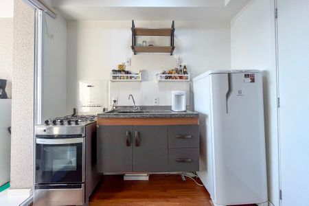 Cozinha de apartamento para alugar com 2 quartos, 30m² em Vila Moraes, São Paulo