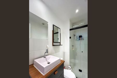 Apartamento para alugar com 30m², 2 quartos e sem vaga Apartamento para alugar com 30m², 2 quartos e sem vagaBanheiro