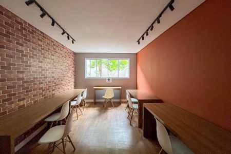 Apartamento para alugar com 30m², 2 quartos e sem vaga Apartamento para alugar com 30m², 2 quartos e sem vagaCoworking