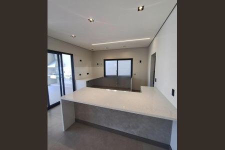 Casa de condomínio à venda com 702m², 4 quartos e 6 vagas