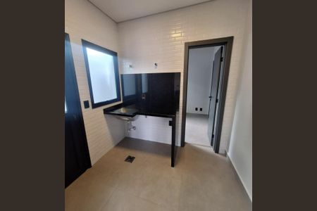 Casa de condomínio à venda com 702m², 4 quartos e 6 vagas