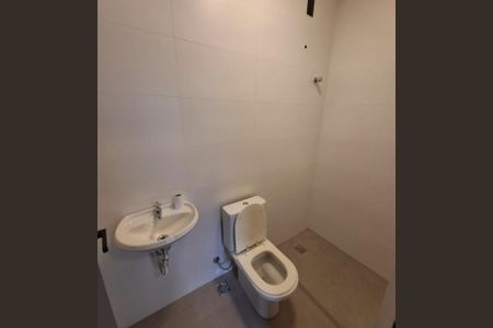 Casa de condomínio à venda com 702m², 4 quartos e 6 vagas