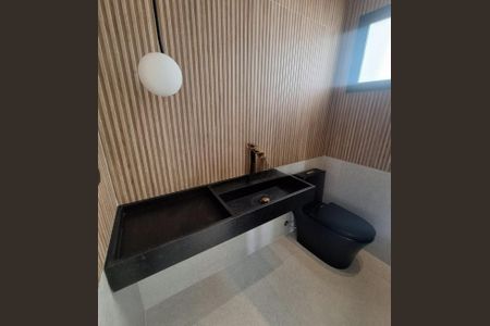 Casa de condomínio à venda com 702m², 4 quartos e 6 vagas