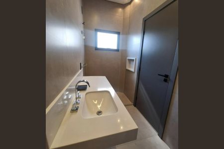 Casa de condomínio à venda com 702m², 4 quartos e 6 vagas
