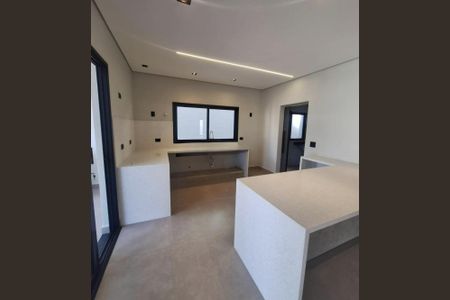 Casa de condomínio à venda com 702m², 4 quartos e 6 vagas