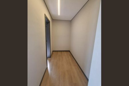 Casa de condomínio à venda com 702m², 4 quartos e 6 vagas