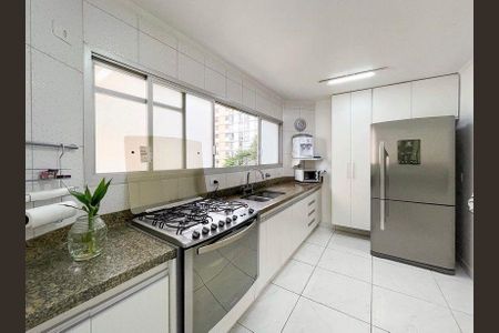 Apartamento à venda com 200m², 4 quartos e 3 vagas