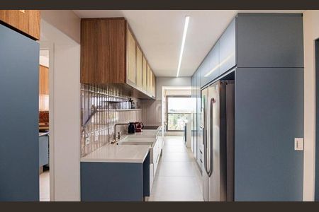 Apartamento à venda com 3 quartos, 195m² em Morumbi, São Paulo