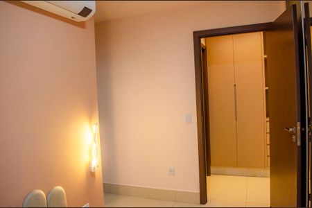 Apartamento para alugar com 69m², 2 quartos e 1 vaga Apartamento para alugar com 69m², 2 quartos e 1 vagaSuíte 1