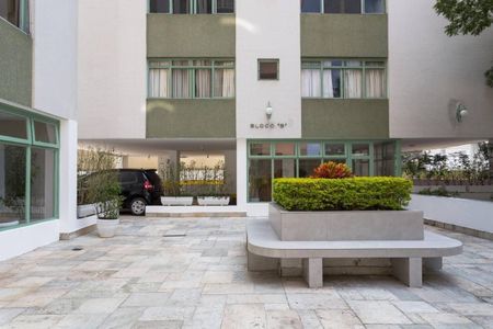 Apartamento para alugar com 2 quartos, 65m² em Itaim Bibi, São Paulo