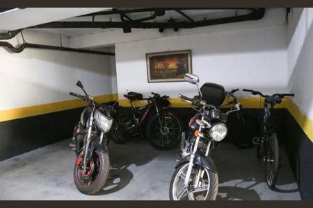 Apartamento à venda com 30m², 1 quarto e 1 vaga