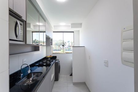 Apartamento à venda com 56m², 2 quartos e 1 vaga Apartamento à venda com 56m², 2 quartos e 1 vagaCozinha e Área de Serviço