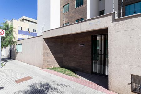 Apartamento à venda com 56m², 2 quartos e 1 vaga Apartamento à venda com 56m², 2 quartos e 1 vagaFachada