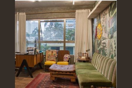 Apartamento à venda com 2 quartos, 70m² em Campo Belo, São Paulo