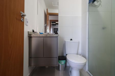 Apartamento para alugar com 50m², 2 quartos e 1 vaga Apartamento para alugar com 50m², 2 quartos e 1 vagaBanheiro
