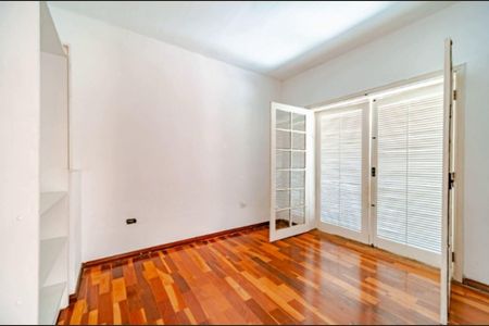 Foto 15 de casa de condomínio à venda com 5 quartos, 600m² em Residencial Cinco (Alphaville), Santana de Parnaíba