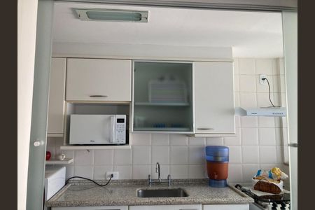 Apartamento à venda com 96m², 2 quartos e 1 vaga