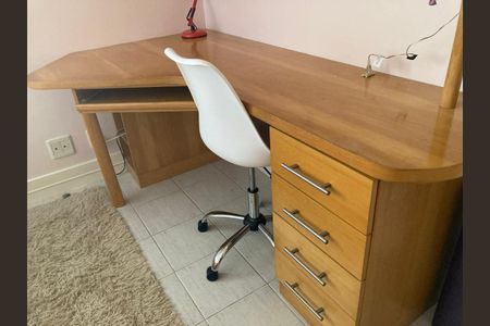 Apartamento à venda com 96m², 2 quartos e 1 vaga