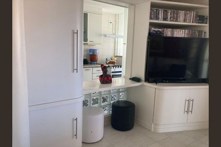Apartamento à venda com 96m², 2 quartos e 1 vaga