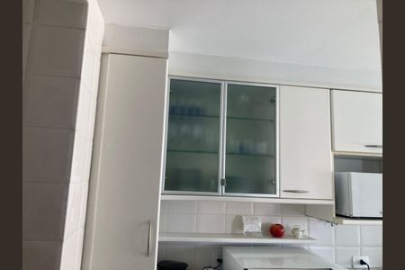 Apartamento à venda com 96m², 2 quartos e 1 vaga