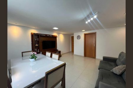 Apartamento à venda com 3 quartos, 82m² em União, Belo Horizonte