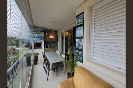 Apartamento à venda com 3 quartos, 117m² em Santo Amaro, São Paulo
