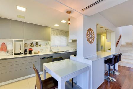 Apartamento à venda com 2 quartos, 234m² em Vila Cruzeiro, São Paulo