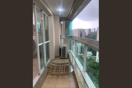 Apartamento à venda com 3 quartos, 162m² em Vila Suzana, São Paulo