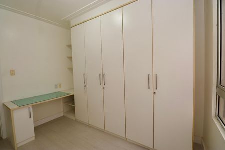 Apartamento para alugar com 75m², 3 quartos e 2 vagas Apartamento para alugar com 75m², 3 quartos e 2 vagasQuarto 1