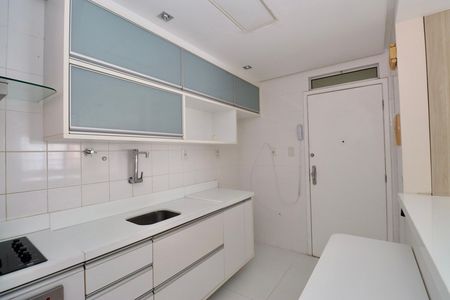 Apartamento para alugar com 75m², 3 quartos e 2 vagas Apartamento para alugar com 75m², 3 quartos e 2 vagasCozinha