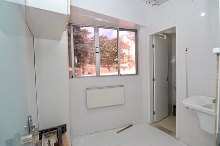 Área de Serviço de apartamento para alugar com 3 quartos, 75m² em Costa Azul, Salvador