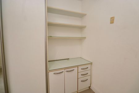 Apartamento para alugar com 75m², 3 quartos e 2 vagas Apartamento para alugar com 75m², 3 quartos e 2 vagasQuarto 2