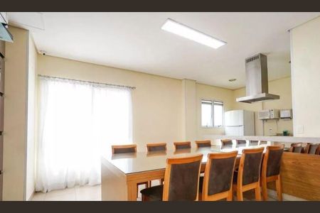 Apartamento à venda com 72m², 2 quartos e 1 vaga