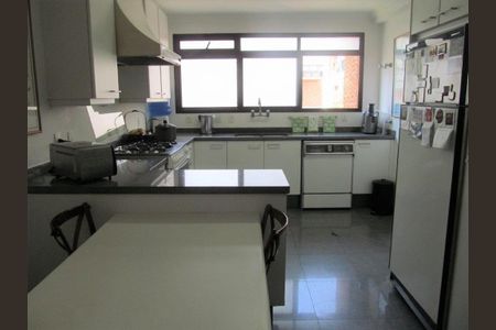 Apartamento à venda com 4 quartos, 500m² em Morumbi, São Paulo