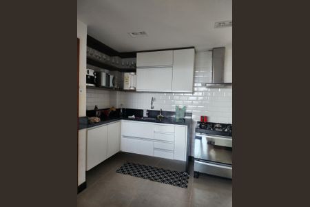 Apartamento à venda com 98m², 3 quartos e 1 vaga Apartamento à venda com 98m², 3 quartos e 1 vagaCozinha