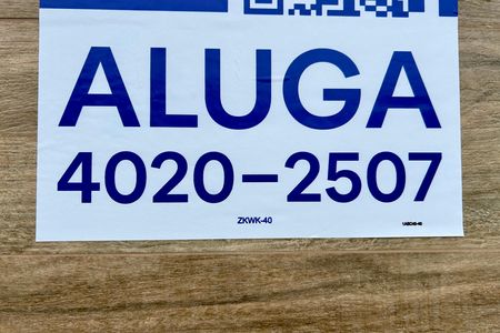 Casa para alugar com 150m², 4 quartos e 2 vagas Casa para alugar com 150m², 4 quartos e 2 vagasPlaca 04/07 ZKWK-40