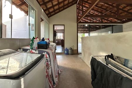 Casa para alugar com 150m², 4 quartos e 2 vagas Casa para alugar com 150m², 4 quartos e 2 vagasÁrea de Serviço