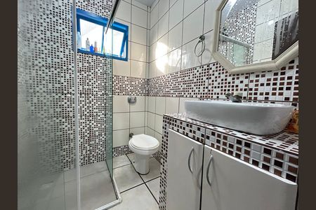 Casa para alugar com 150m², 4 quartos e 2 vagas Casa para alugar com 150m², 4 quartos e 2 vagasBanheiro