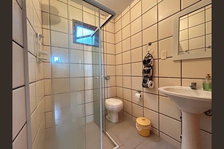 Casa para alugar com 150m², 4 quartos e 2 vagas Casa para alugar com 150m², 4 quartos e 2 vagasBanheiro 2