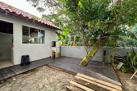 Casa para alugar com 150m², 4 quartos e 2 vagas Casa para alugar com 150m², 4 quartos e 2 vagasJardim