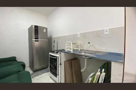 Cozinha de apartamento para alugar com 1 quarto, 40m² em Jardim Esperança, Cabo Frio