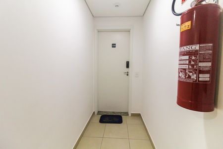 Apartamento para alugar com 35m², 2 quartos e sem vaga Apartamento para alugar com 35m², 2 quartos e sem vagaPorta