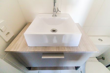 Banheiro de apartamento para alugar com 2 quartos, 35m² em Colônia (zona Leste), São Paulo