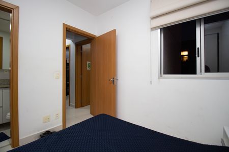 Apartamento à venda com 79m², 3 quartos e 2 vagas Apartamento à venda com 79m², 3 quartos e 2 vagasSuíte