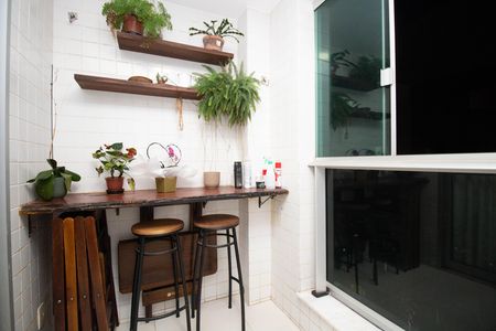 Sacada de apartamento à venda com 3 quartos, 79m² em Qi 29, Brasília